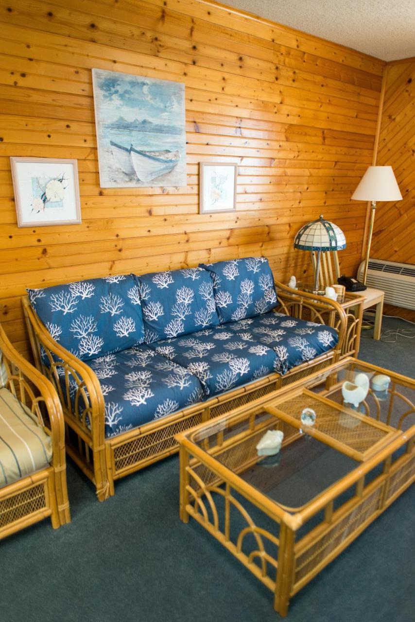 Inn Waterside